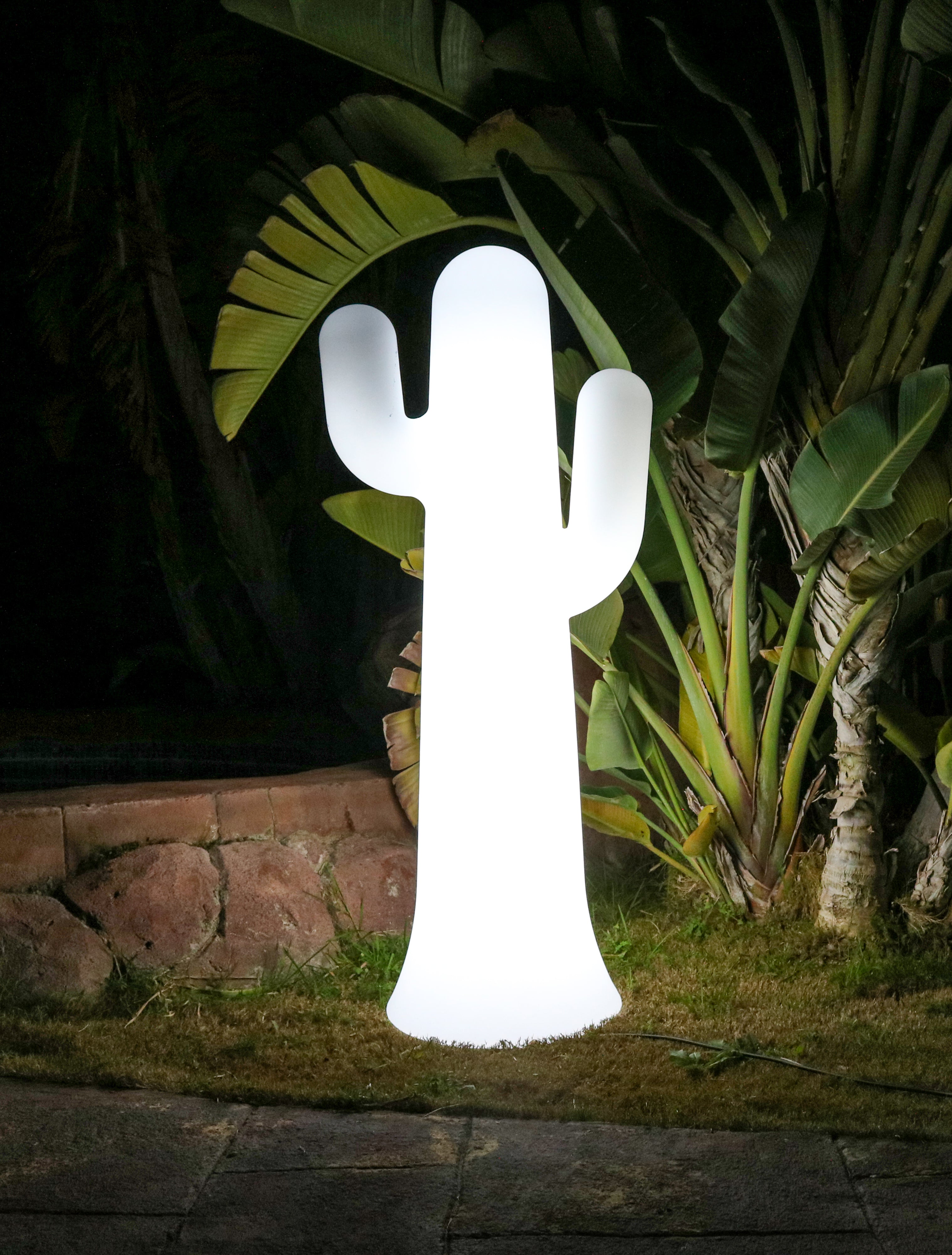 PANCHO Außenstandleuchte Weiß