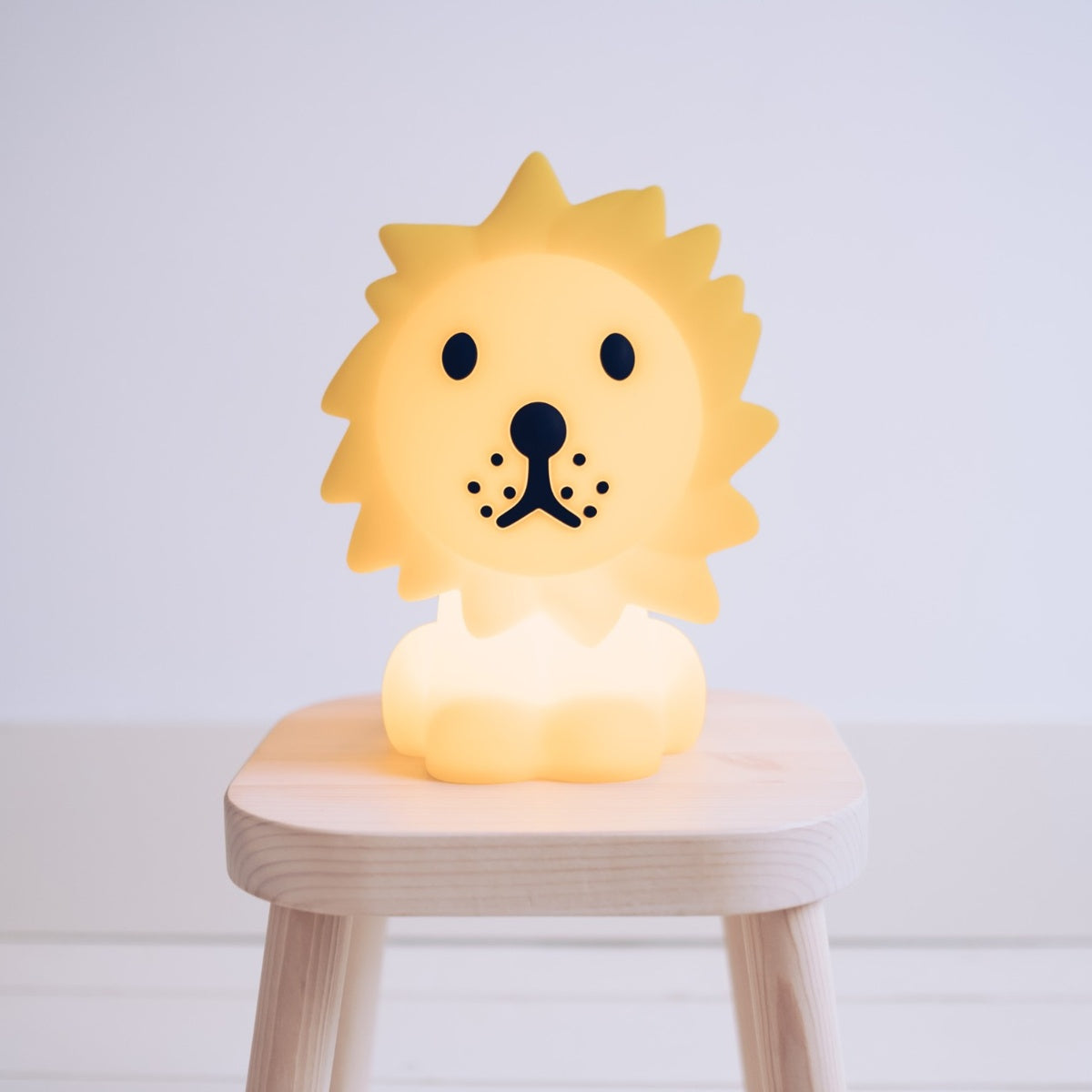 Lion First Light Kinderleuchte, 25 cm, Gelb