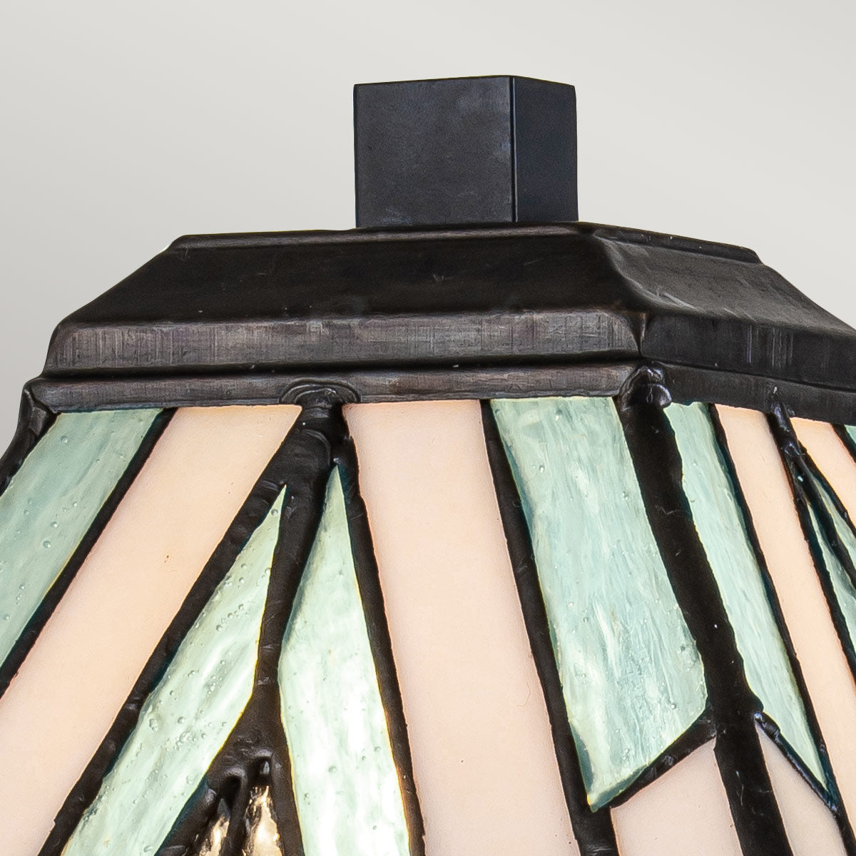Elstead Alderley Tischlampe Bronze – Wohnambiente