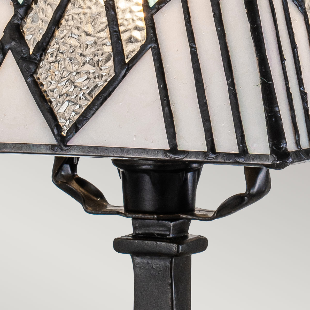 Elstead Alderley Tischlampe Bronze – Detailansicht