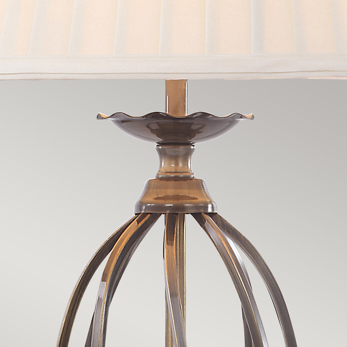 Elstead Artisan Tischlampe Messing – Detailansicht