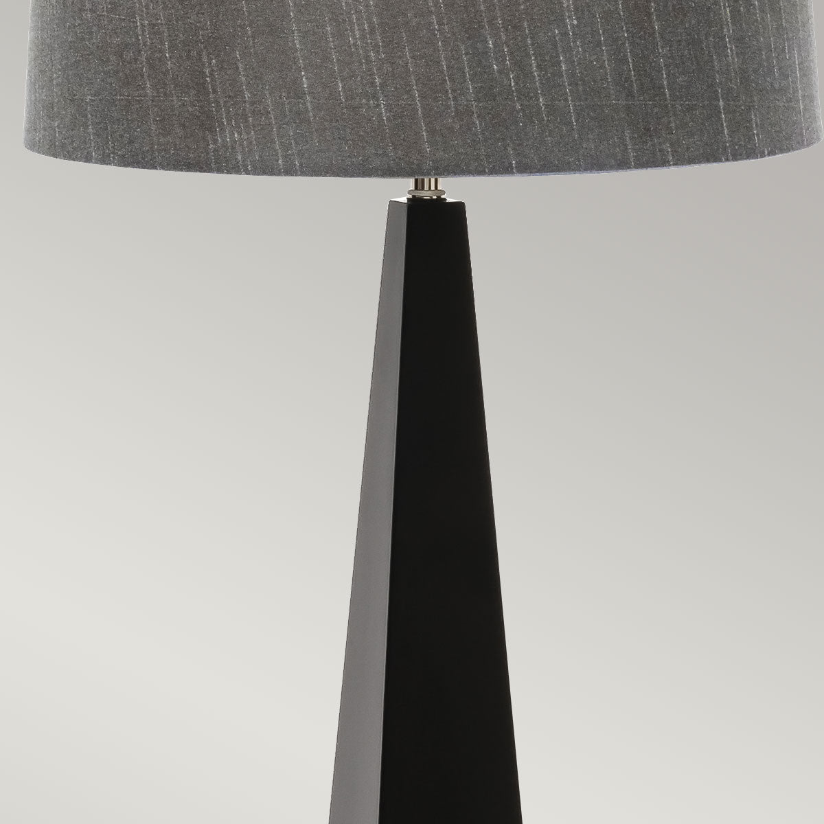 Elstead Ascent Tischlampe Schwarz – Detailansicht
