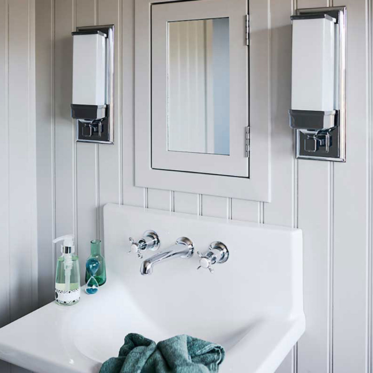 Elstead Cambridge Wandleuchte Chrom – Wohnambiente