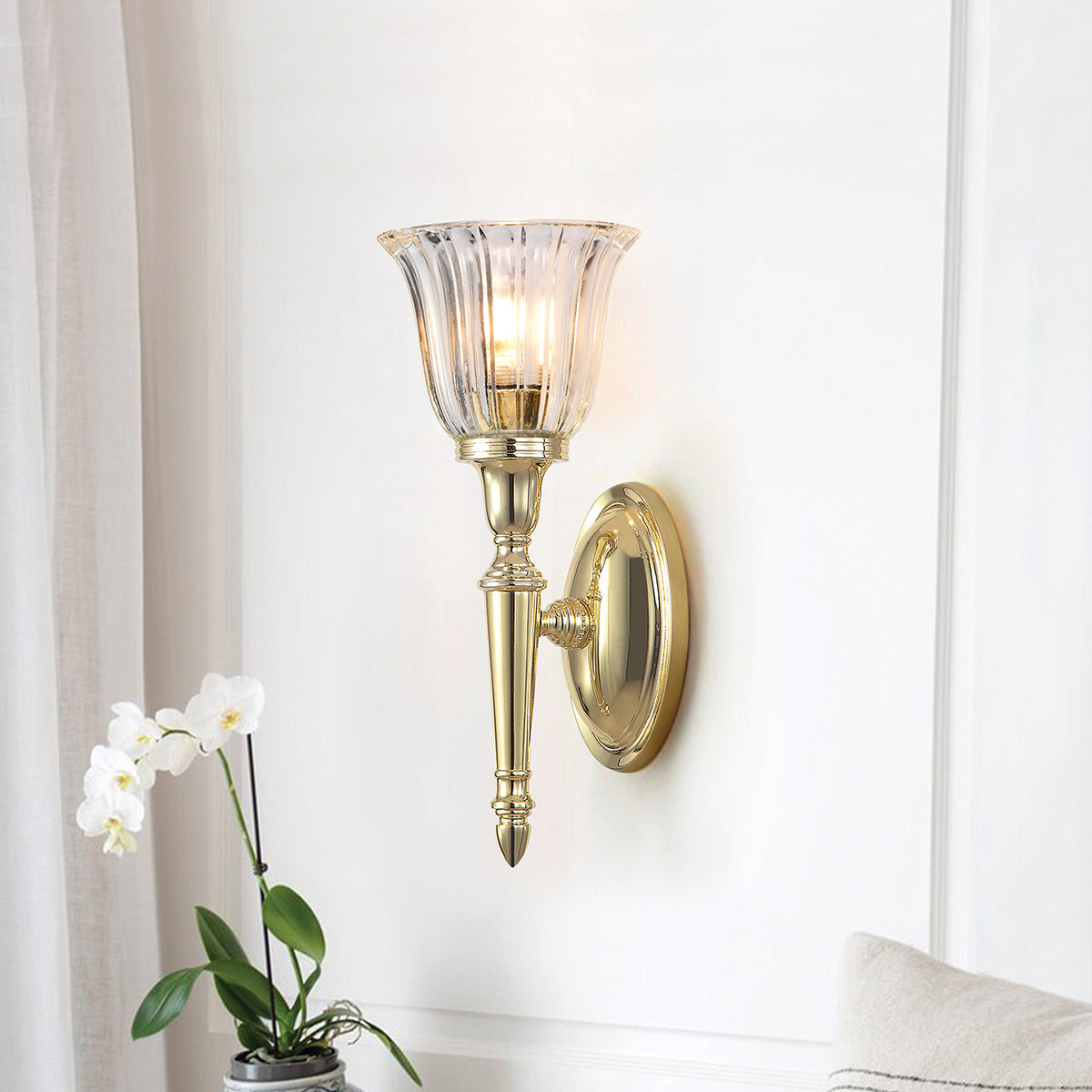 Elstead Dryden Wandleuchte Messing – Detailansicht 2