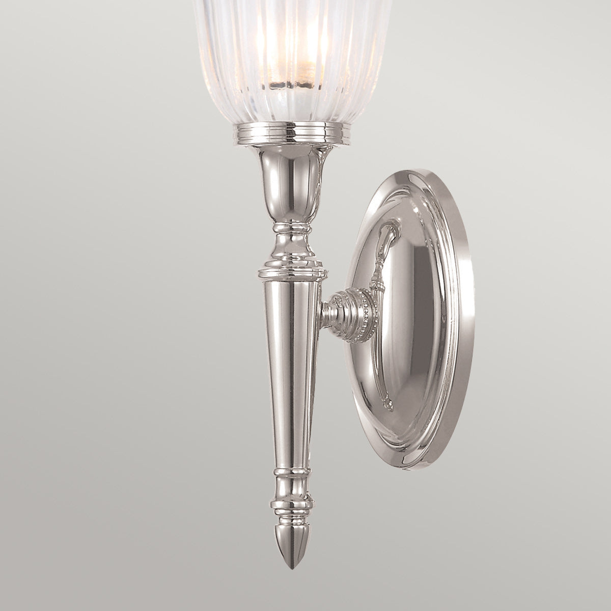 Elstead Dryden Wandleuchte Nickel – Wohnambiente