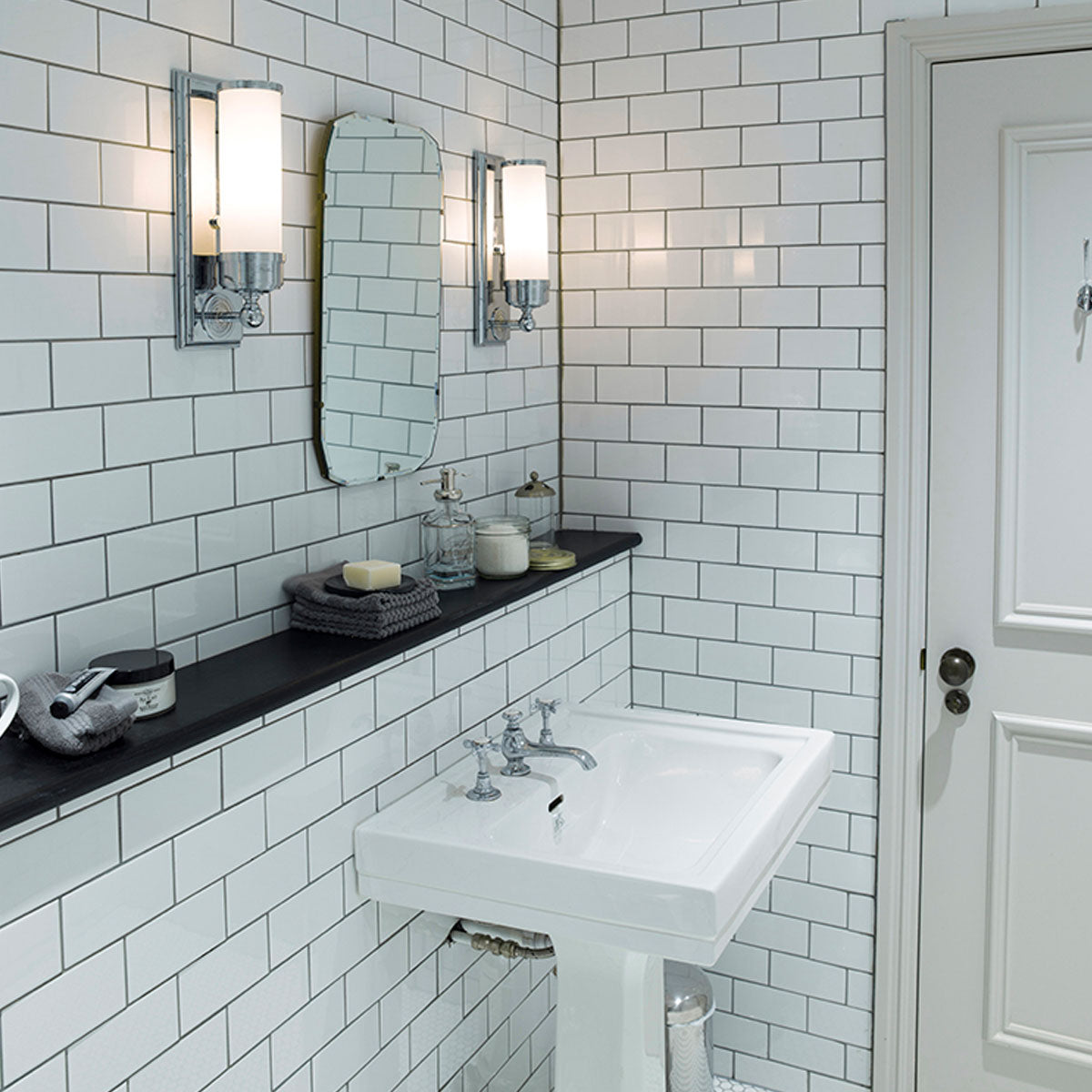 Elstead Worcester Wandleuchte Chrom – Wohnambiente