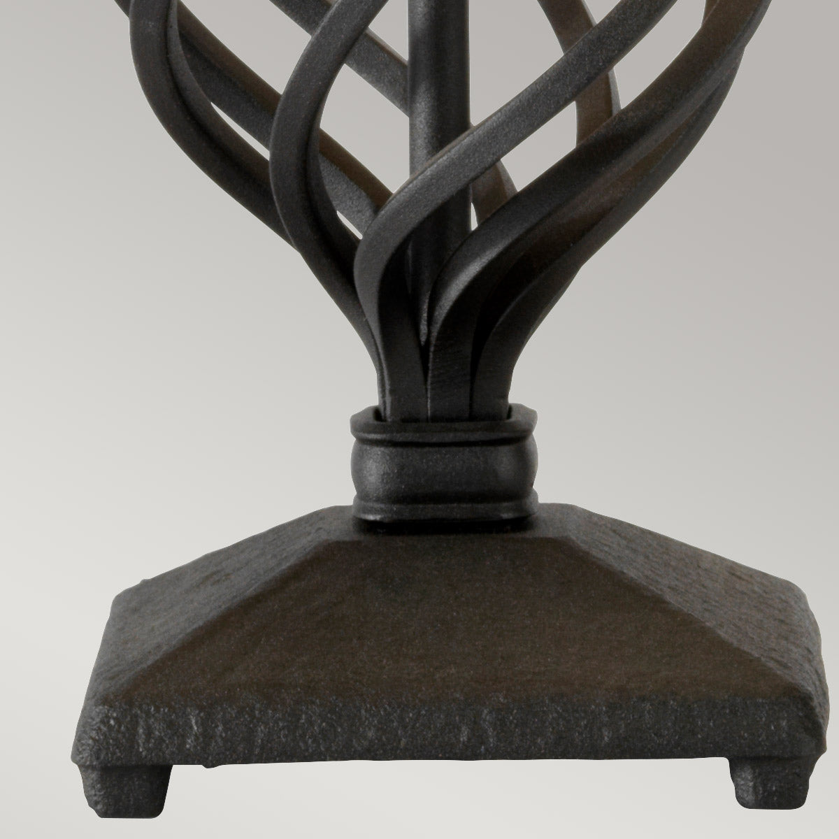 Elstead Belfry Tischlampe Schwarz – Detailansicht
