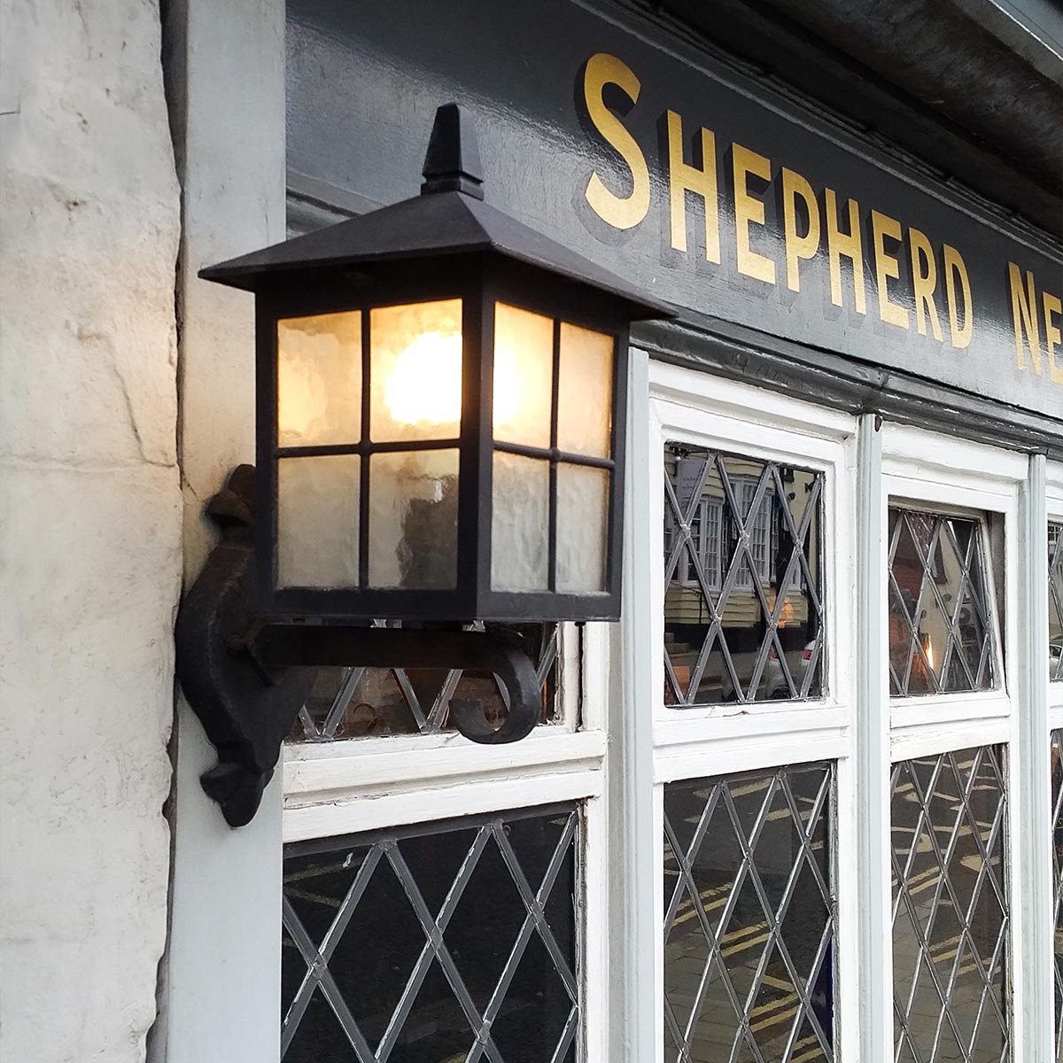 Elstead Winchester Außenleuchte Schwarz – Detailansicht 2