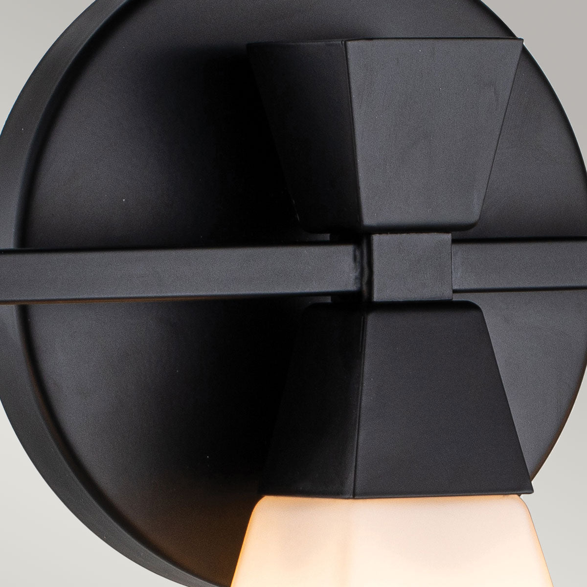 Elstead Bowtie Wandleuchte Schwarz – Detailansicht