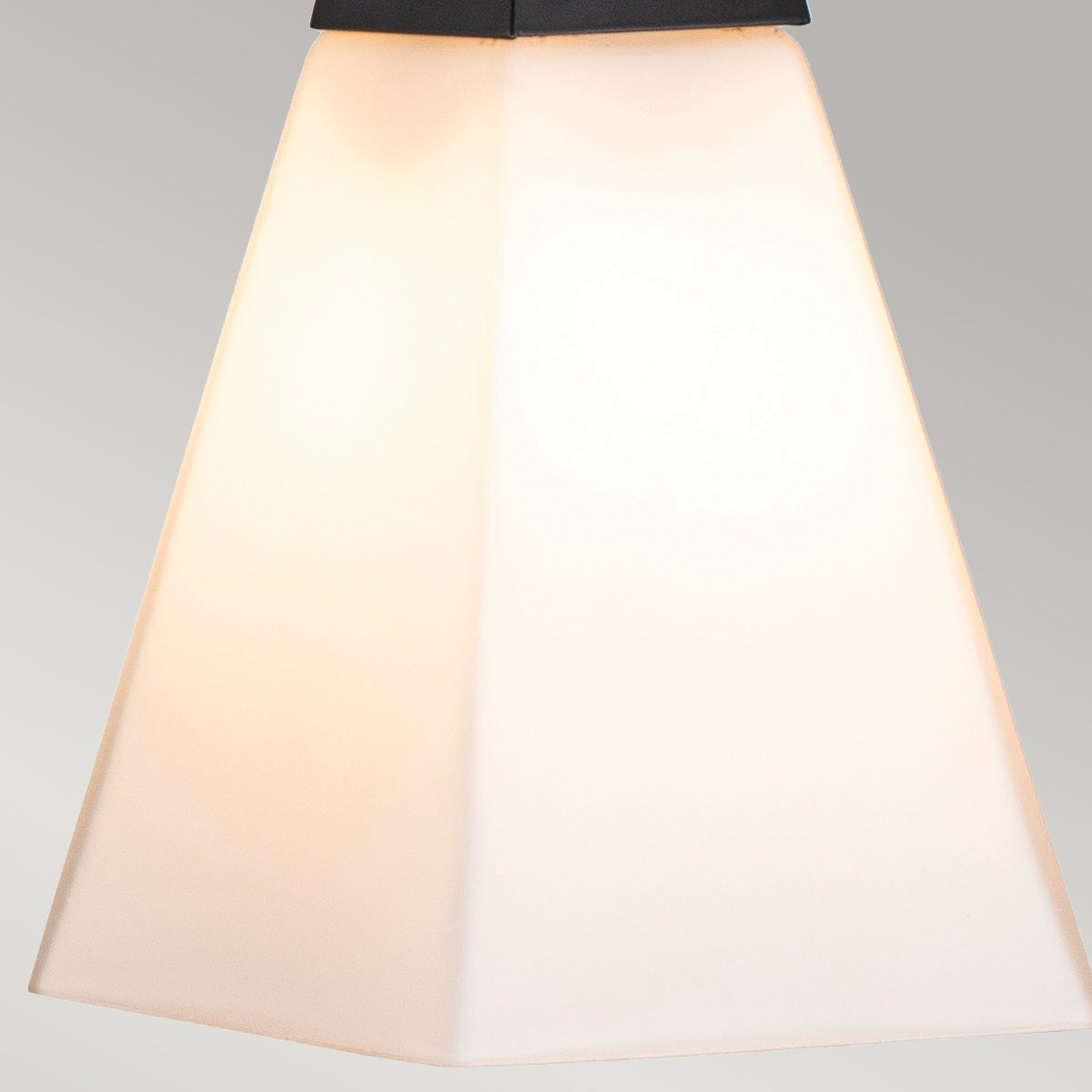 Elstead Bowtie Wandleuchte Schwarz – Detailansicht 2