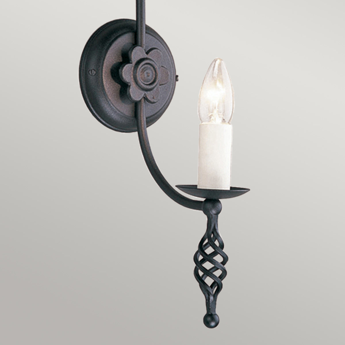 Elstead Belfry Wandleuchte Schwarz – Detailansicht