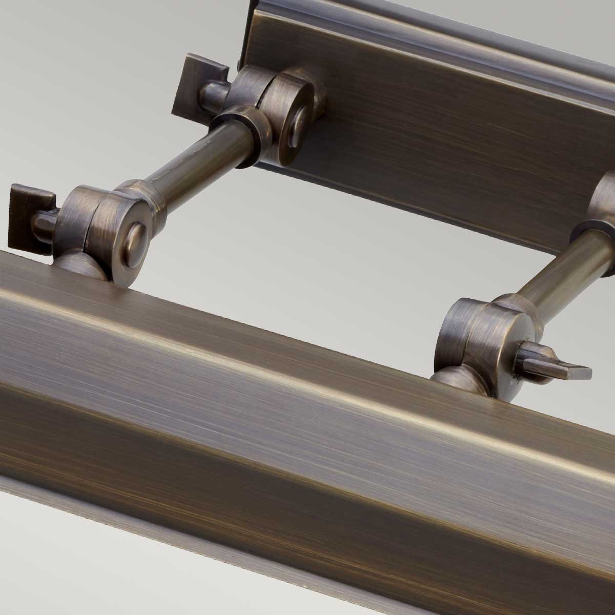 Elstead Chawton Wandleuchte Bronze – Wohnambiente