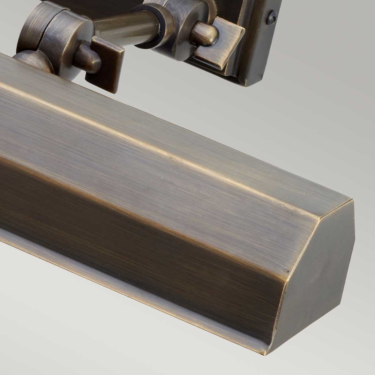 Elstead Chawton Wandleuchte Bronze – Detailansicht 2