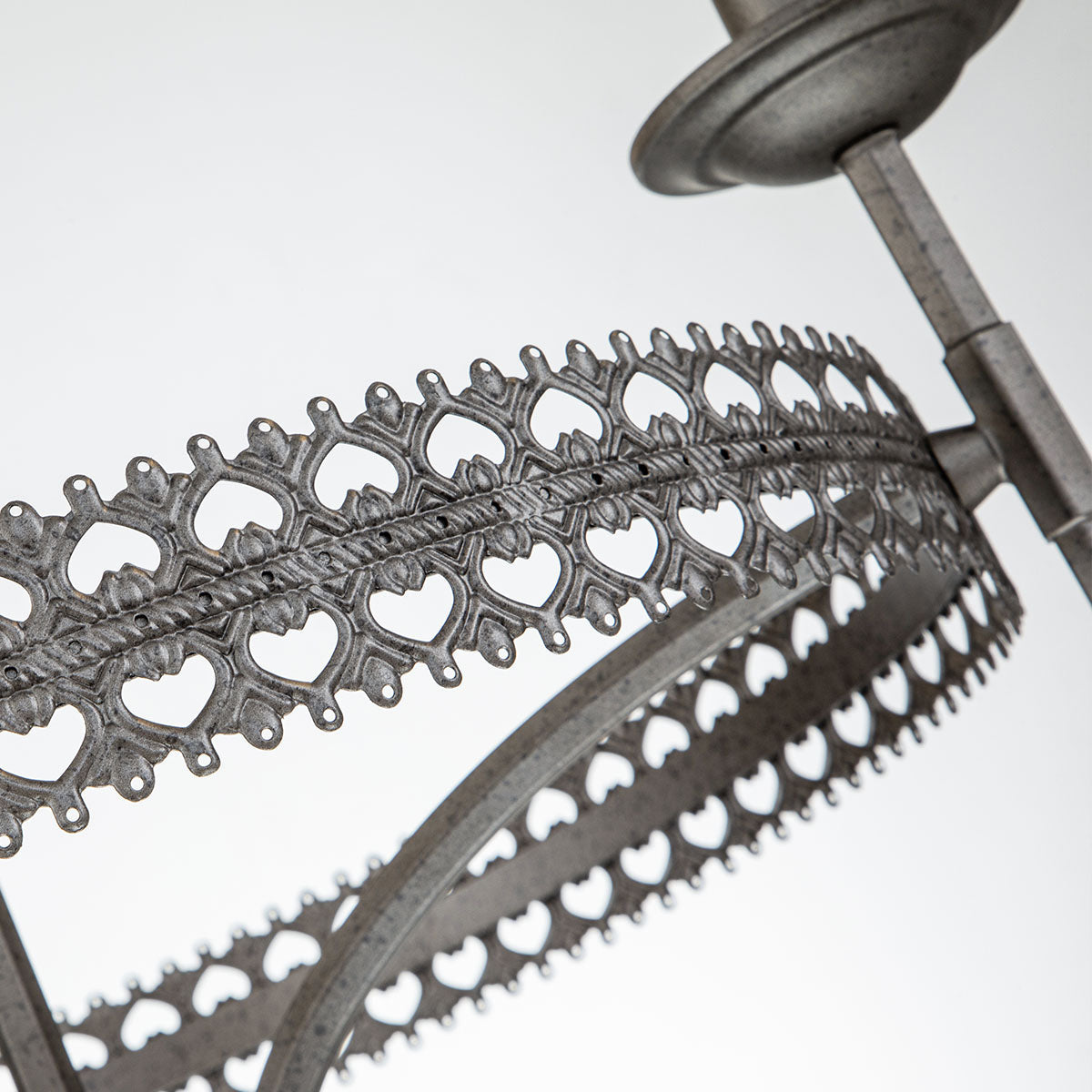 Elstead Crown Kronleuchter Iron Gate – Detailansicht