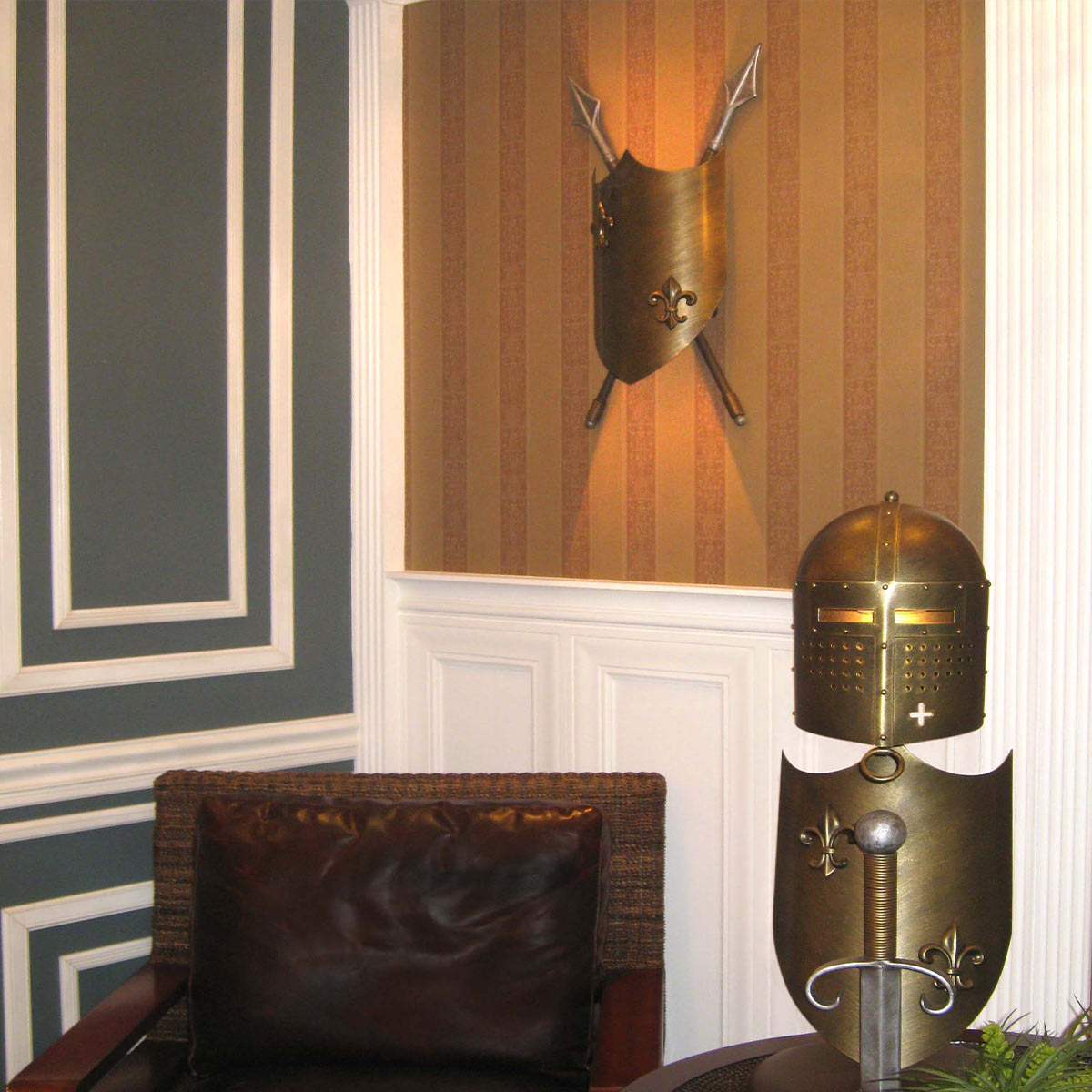 Elstead Crusader Wandleuchte Bronze – Wohnambiente
