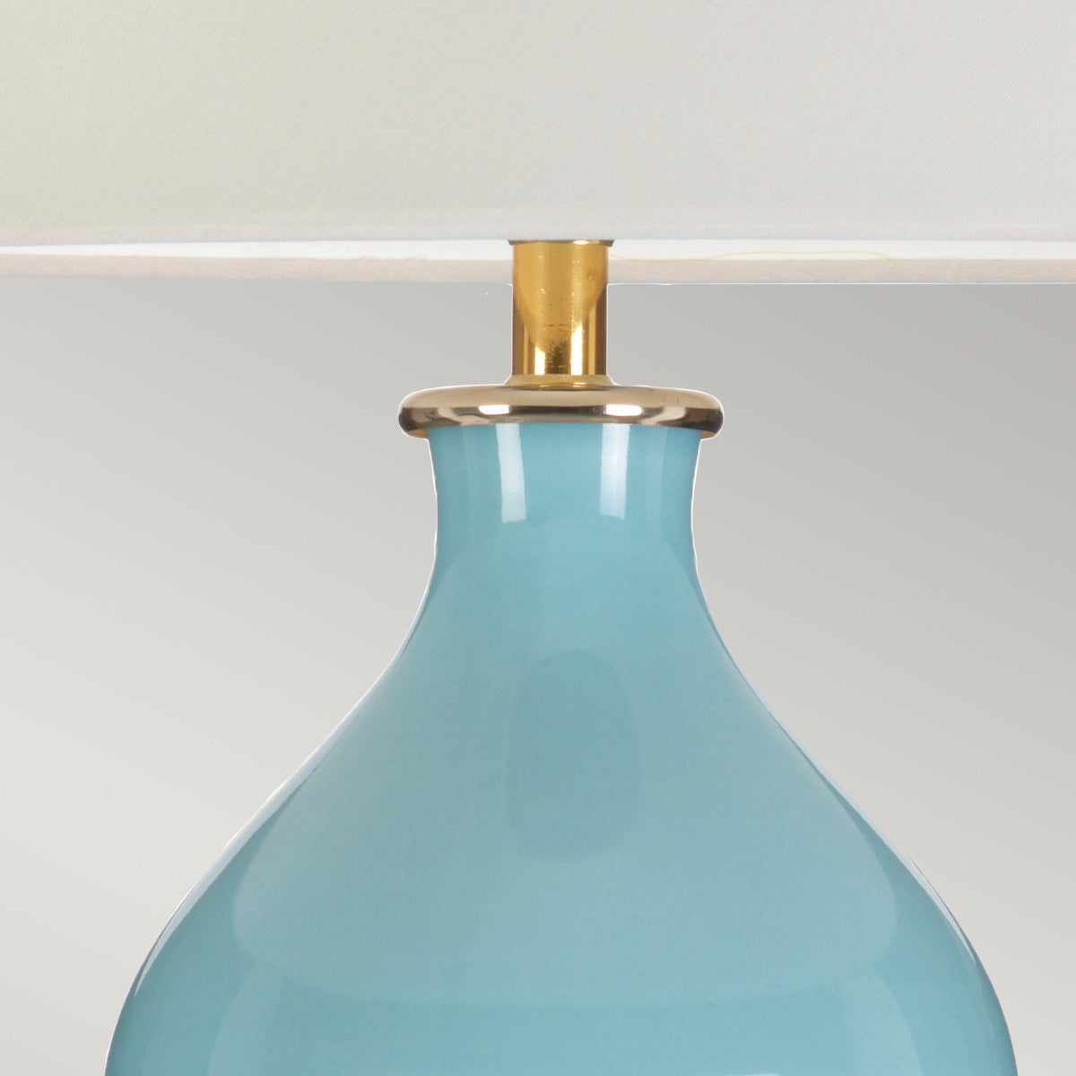 Elstead Harbin Tischlampe Blau – Detailansicht