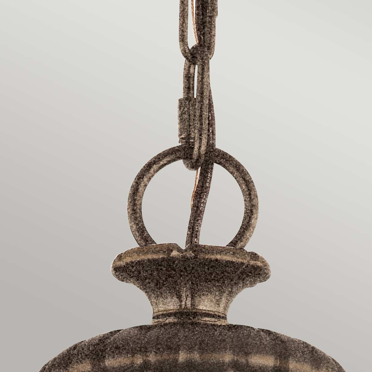 Feiss Adams Kronleuchter Bronze – Wohnambiente