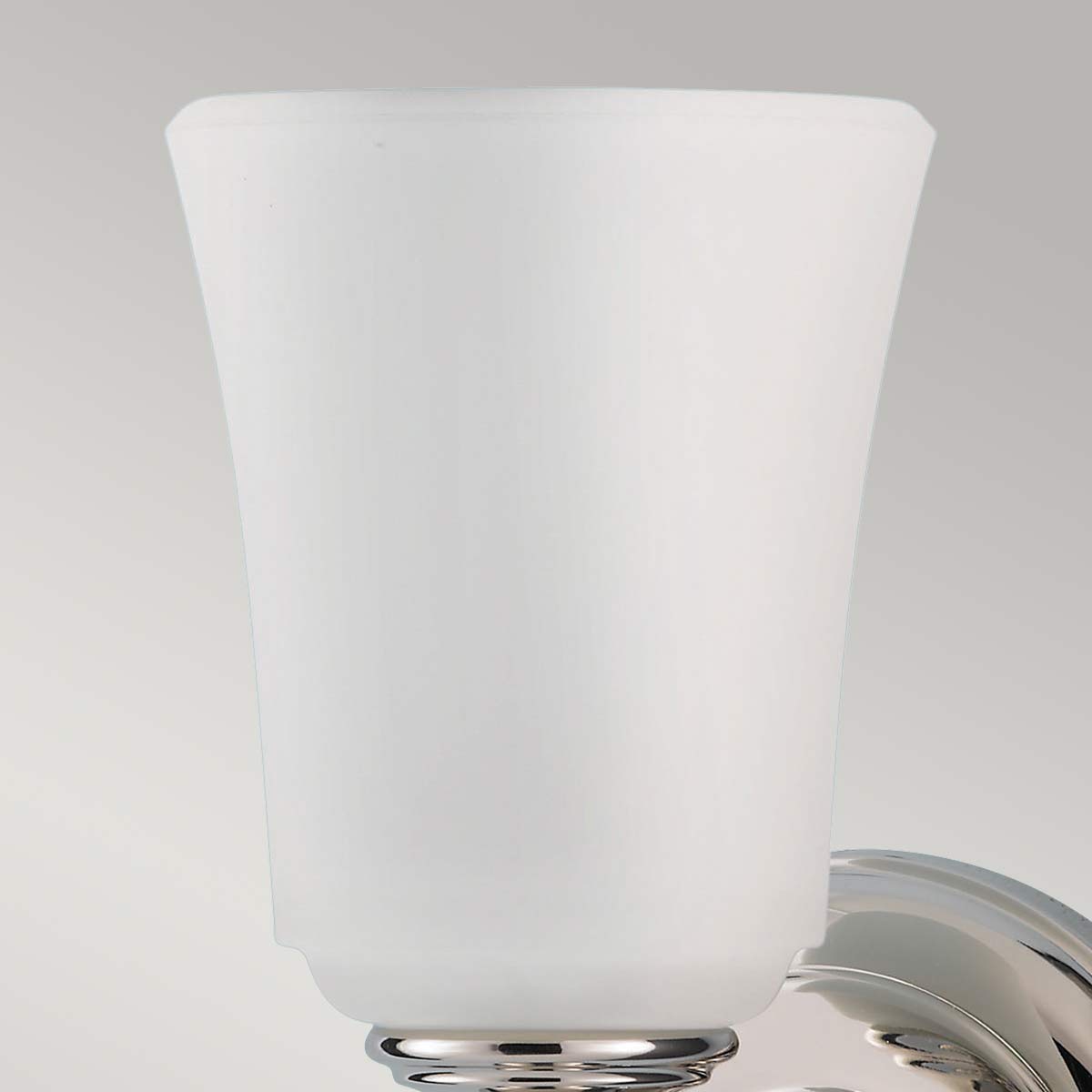 Feiss Huguenot Wandleuchte Chrom – Detailansicht 2