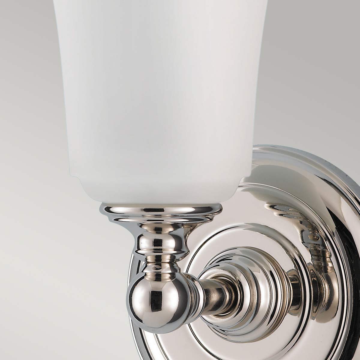 Feiss Huguenot Wandleuchte Chrom – Detailansicht 3
