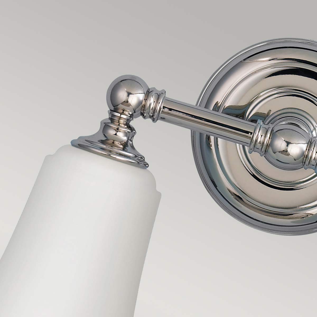 Feiss Huguenot Wandleuchte Chrom – Detailansicht 2
