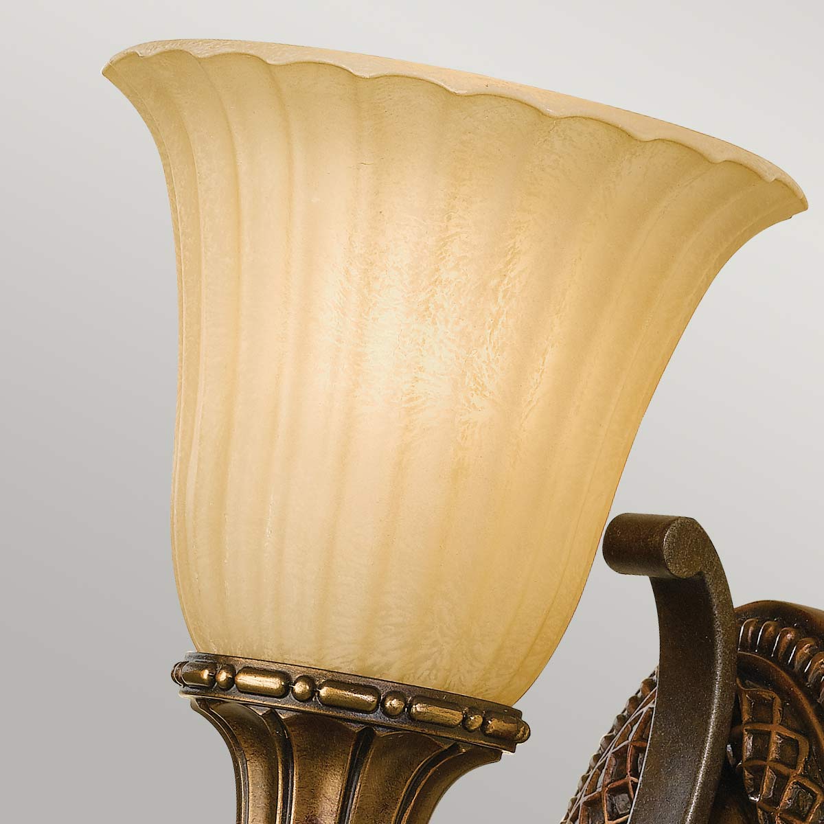 Feiss Kelham Wandleuchte Gold, Bronze – Wohnambiente