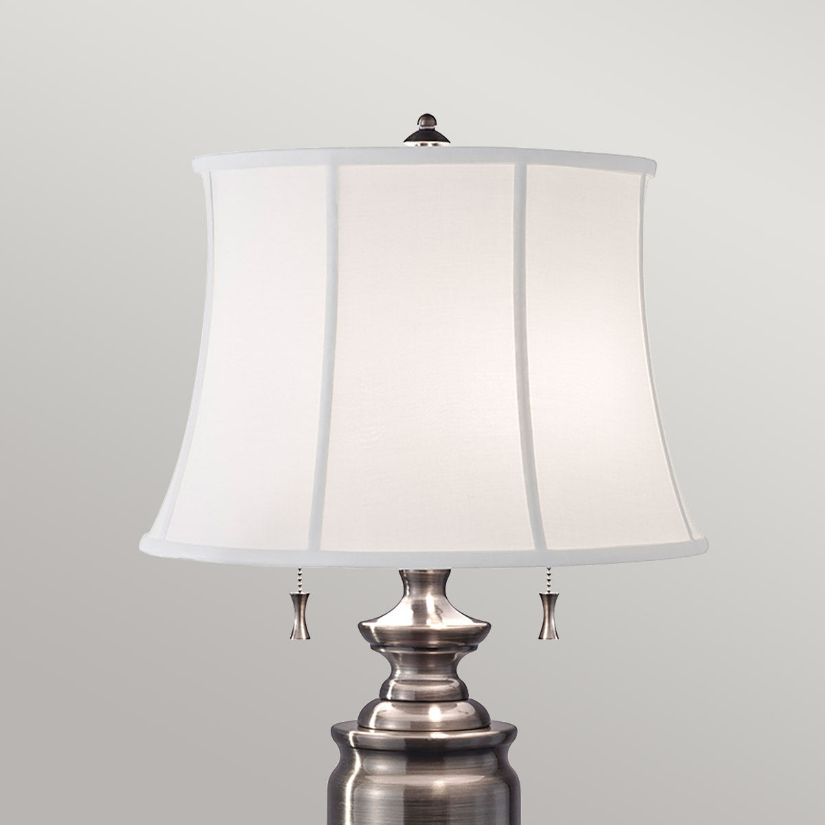 Feiss Stateroom Tischlampe Nickel – Wohnambiente