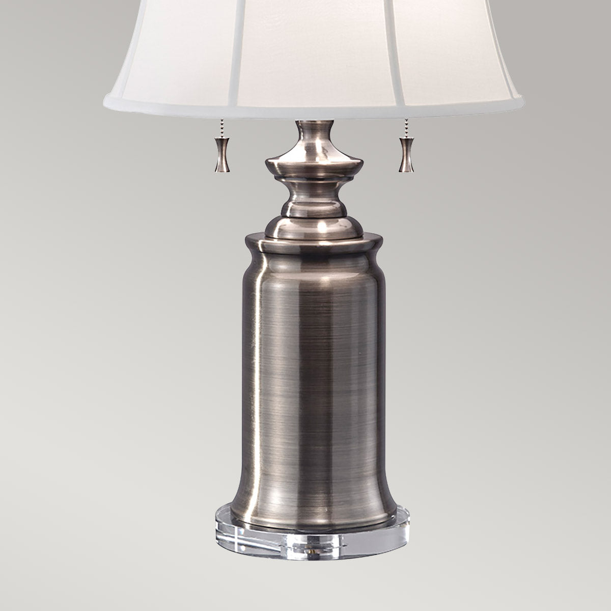 Feiss Stateroom Tischlampe Nickel – Detailansicht