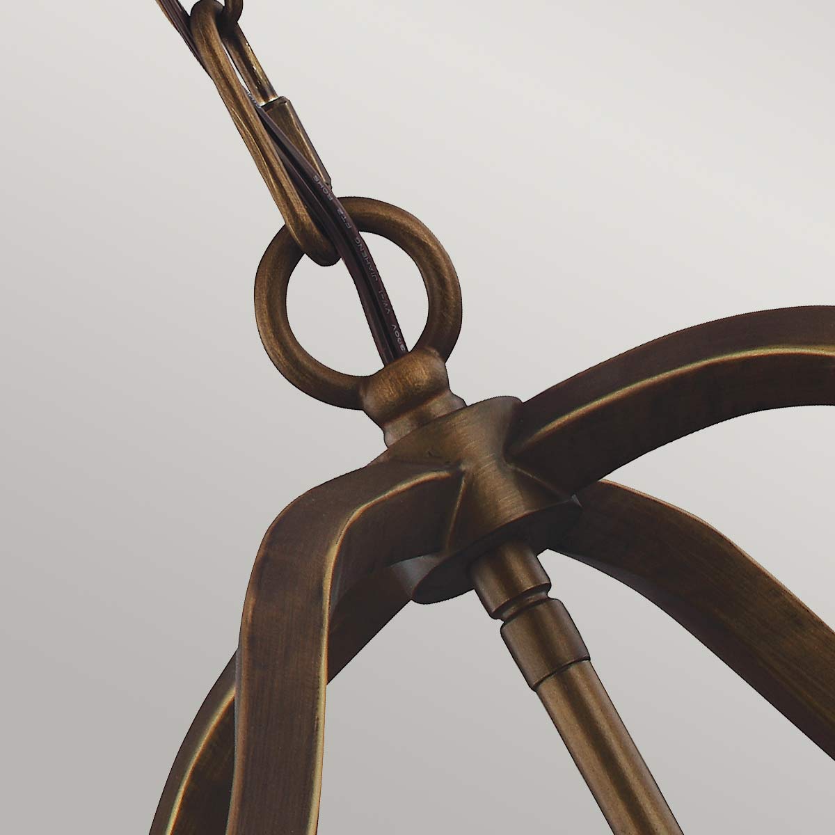 Feiss Yarmouth Pendelleuchte Messing – Detailansicht
