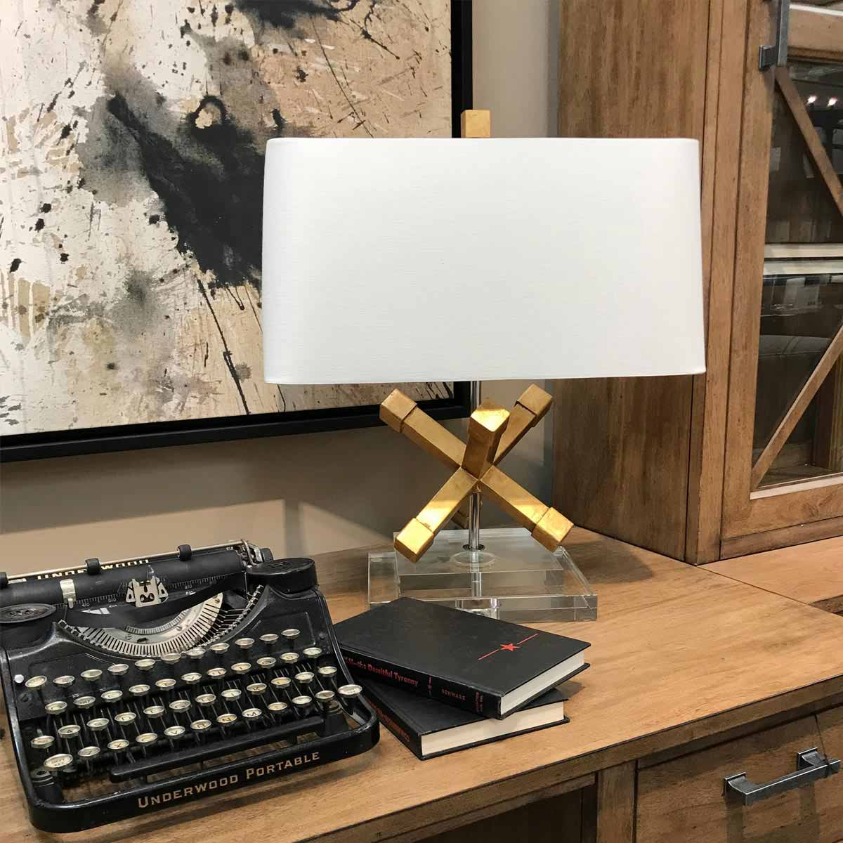 Elstead Jackson Tischlampe Gold – Detailansicht