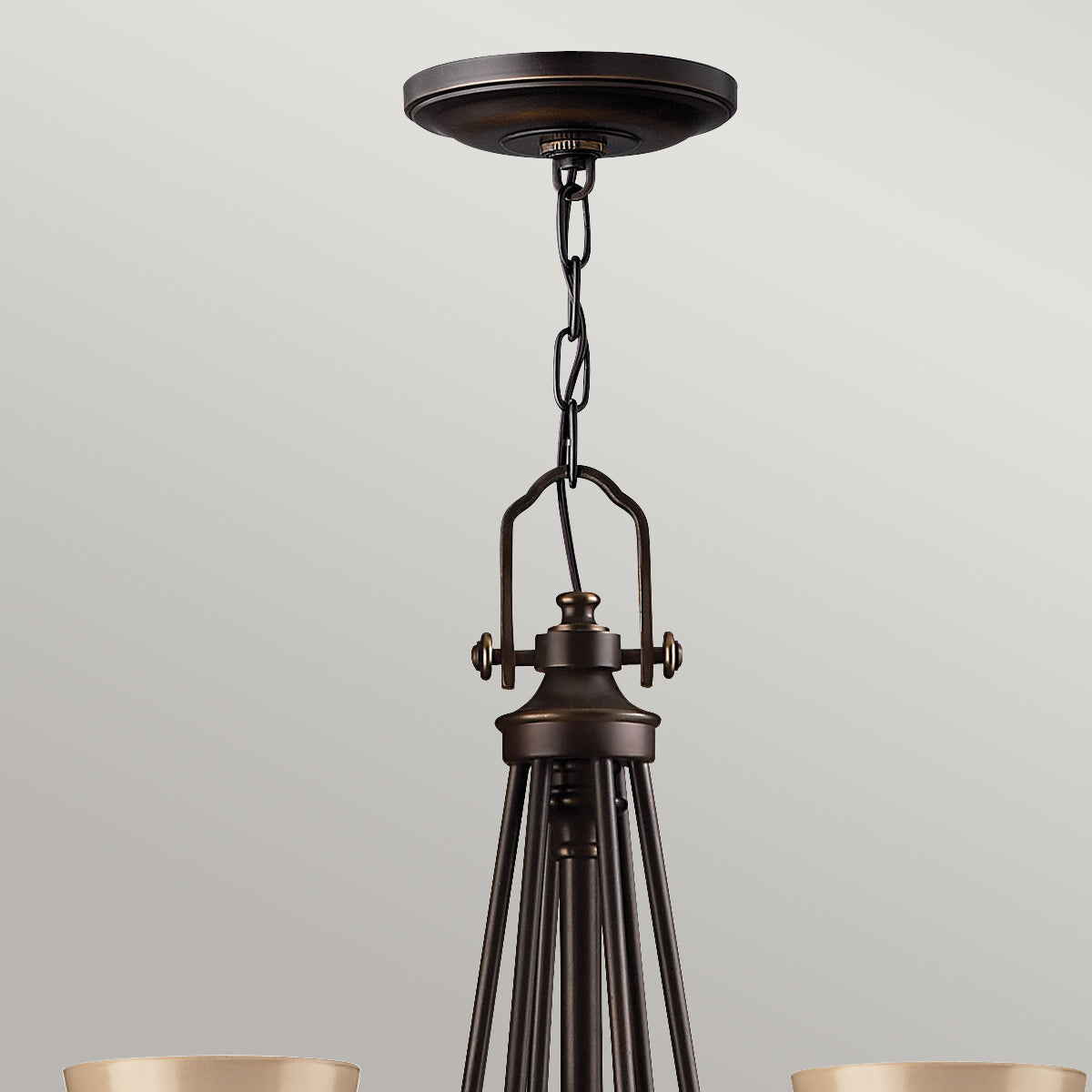 Hinkley Mayflower Kronleuchter Bronze – Wohnambiente