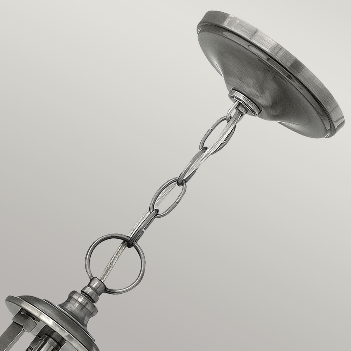 Hinkley Truman Kronleuchter Nickel – Wohnambiente