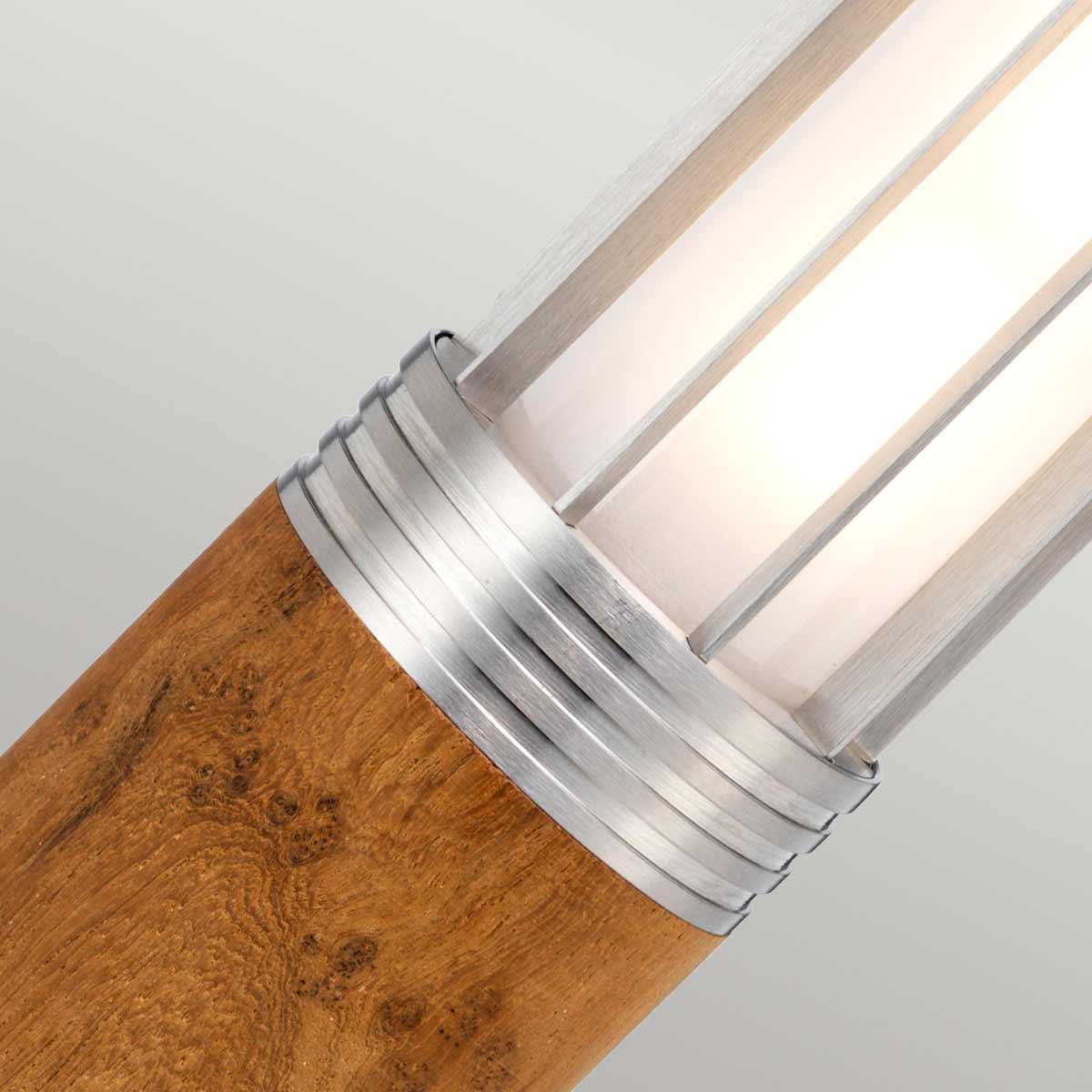 Elstead Hornsea Außenleuchte Teak with Stainless Steel – Detailansicht 2