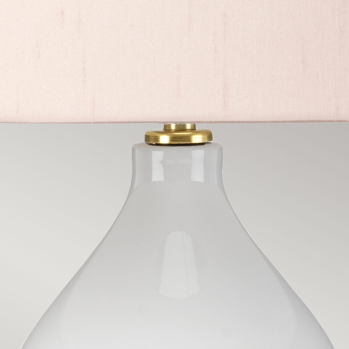 Elstead Isla Tischlampe Messing, Weiß – Detailansicht
