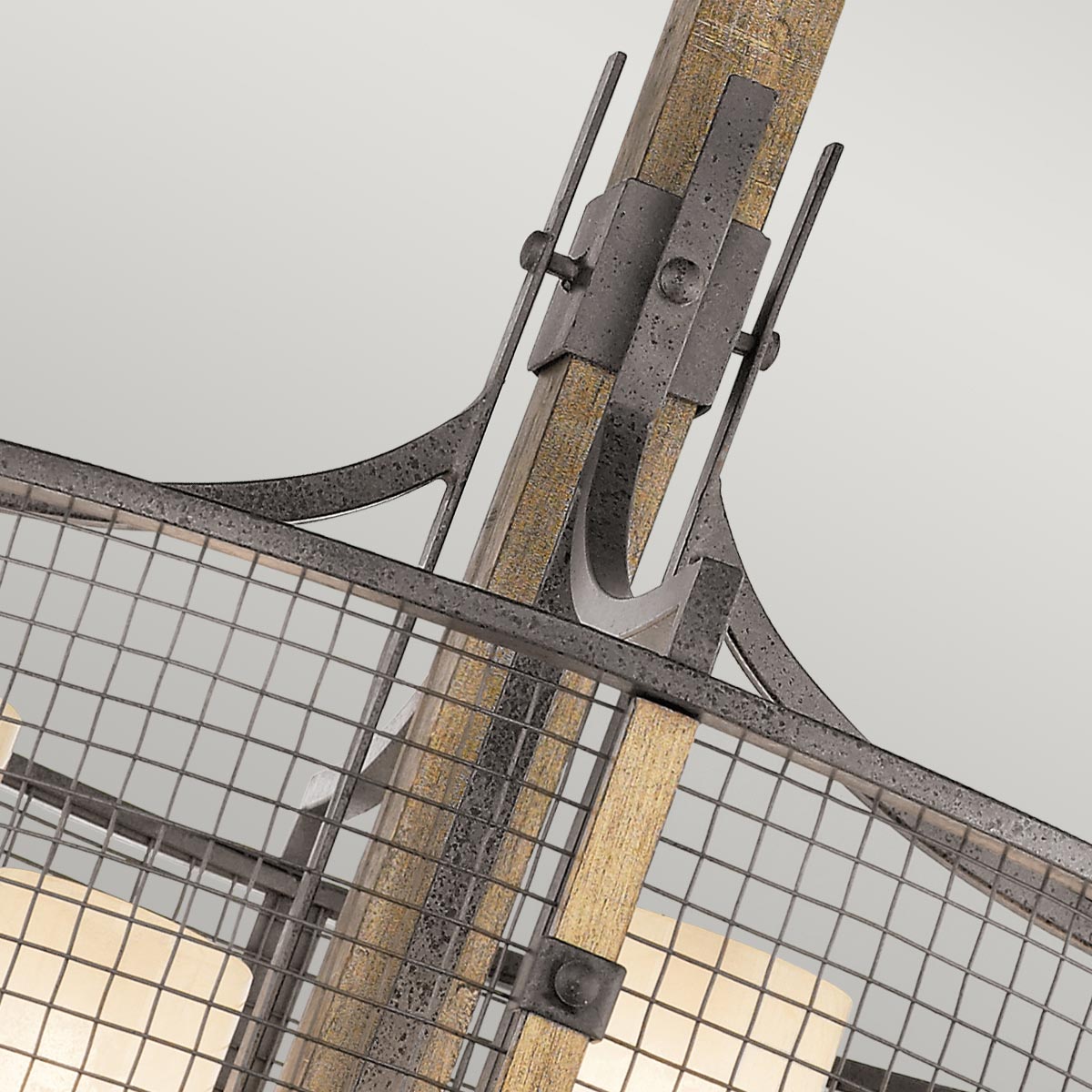 Kichler Ahrendale Kronleuchter Anvil Iron – Detailansicht 3
