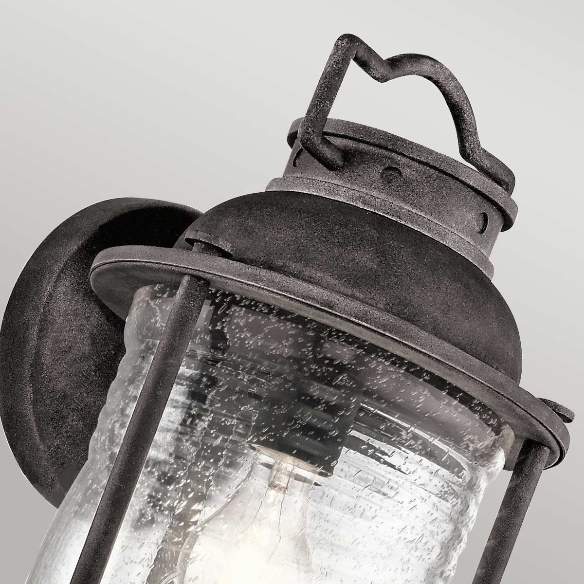 Kichler Ashland Außenleuchte Zink – Detailansicht 2