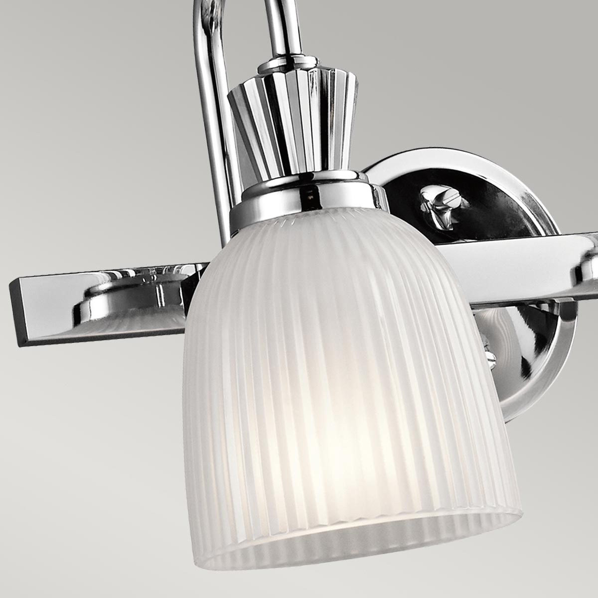 Kichler Cora Wandleuchte Chrom – Wohnambiente