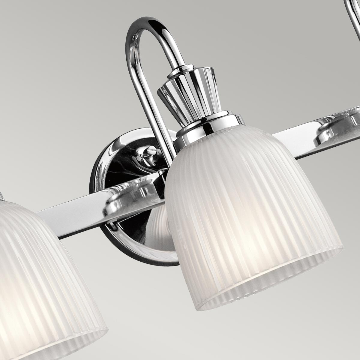 Kichler Cora Wandleuchte Chrom – Wohnambiente