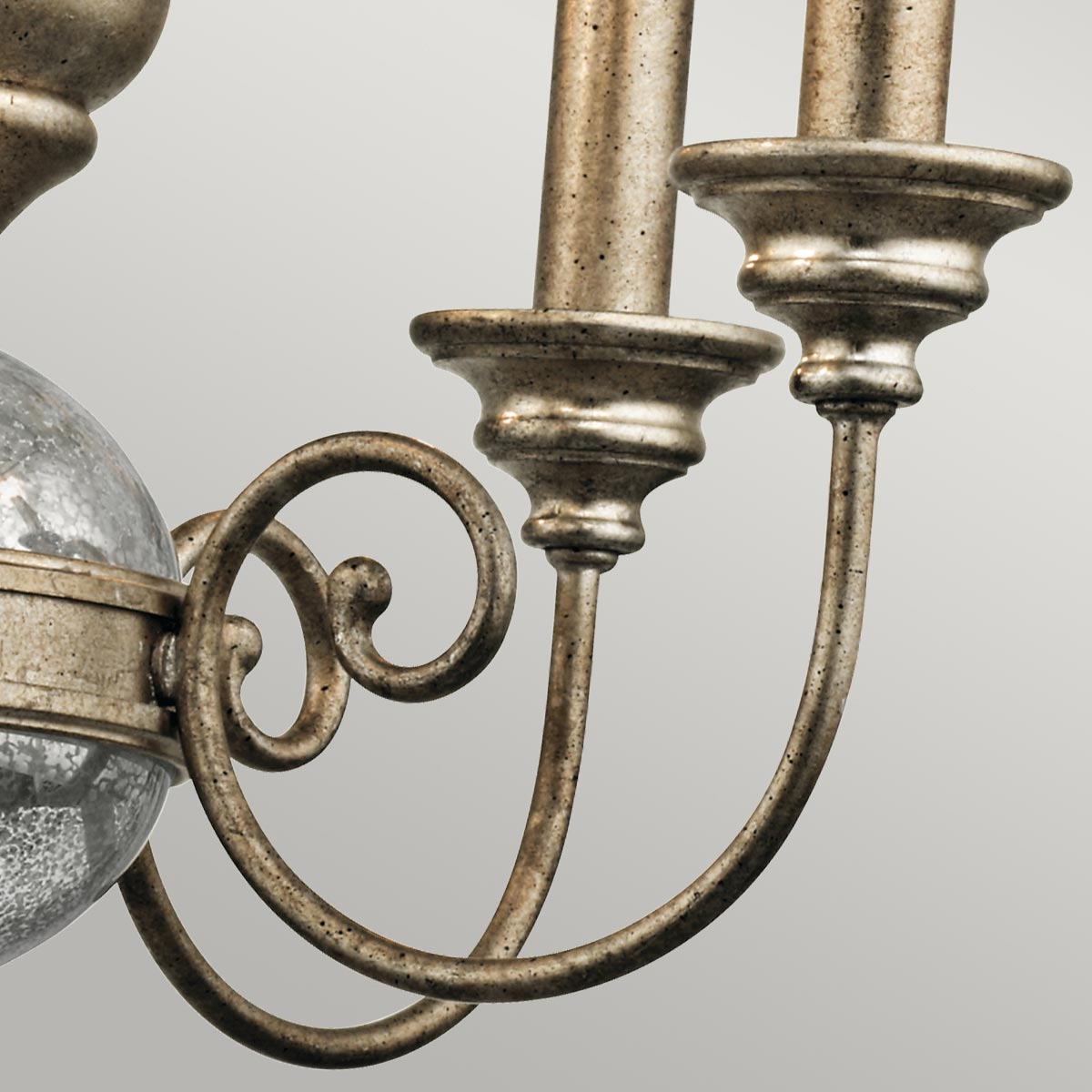 Kichler Rosalie Kronleuchter Gold – Detailansicht