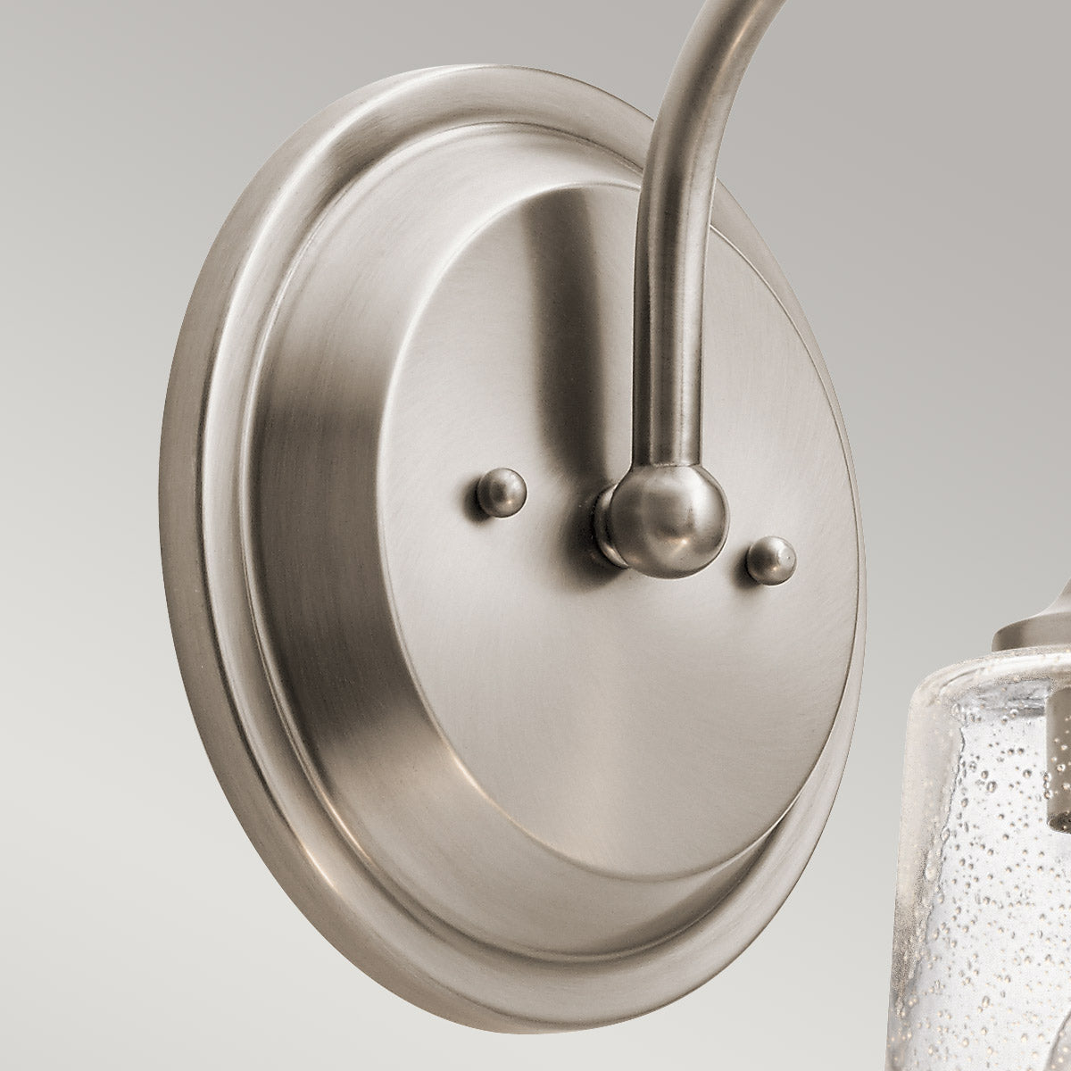Kichler Waverly Wandleuchte Zinn – Detailansicht 3