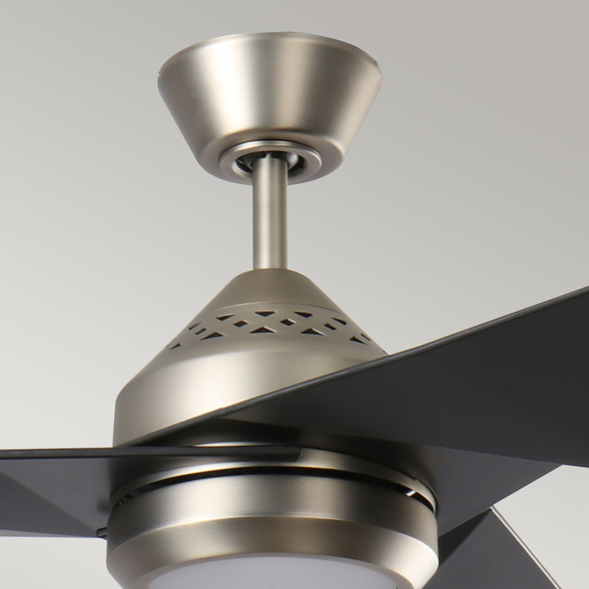 Kichler Jade Indoor Ventilatoren Zinn – Wohnambiente
