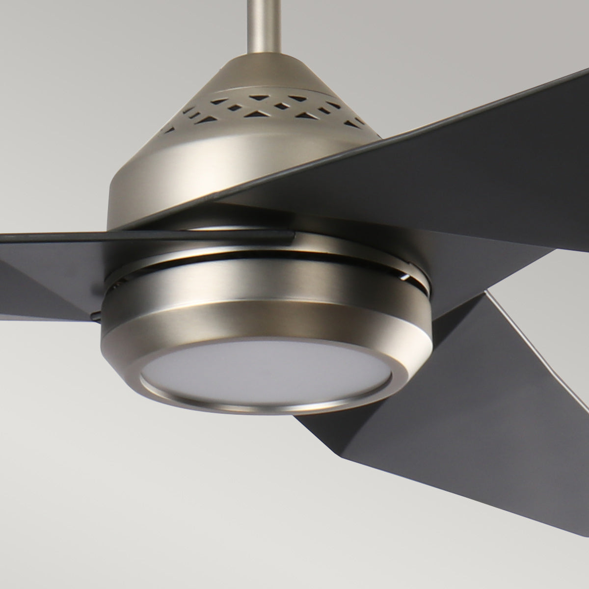 Kichler Jade Indoor Ventilatoren Zinn – Detailansicht