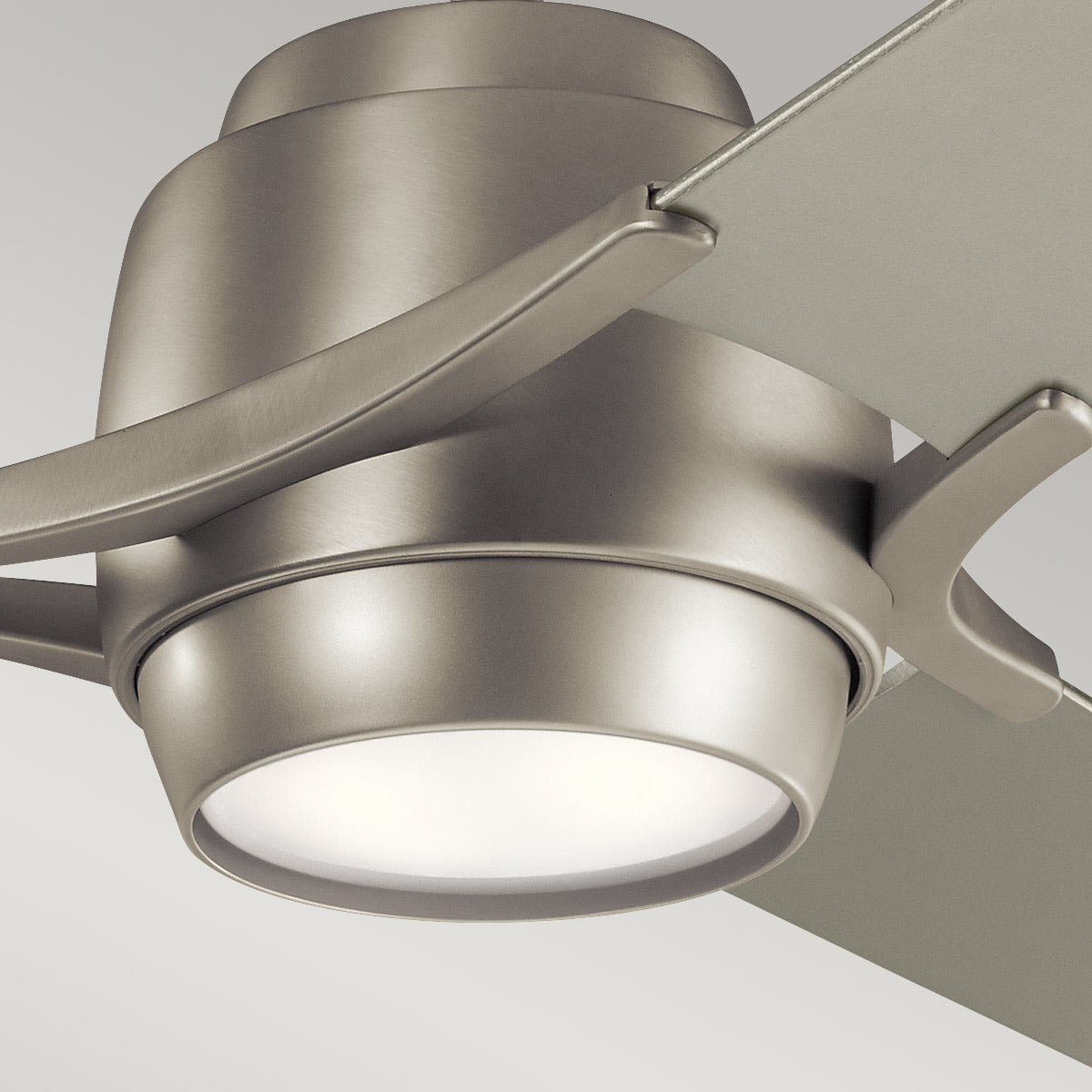 Kichler Zeus Indoor Ventilatoren Nickel – Detailansicht