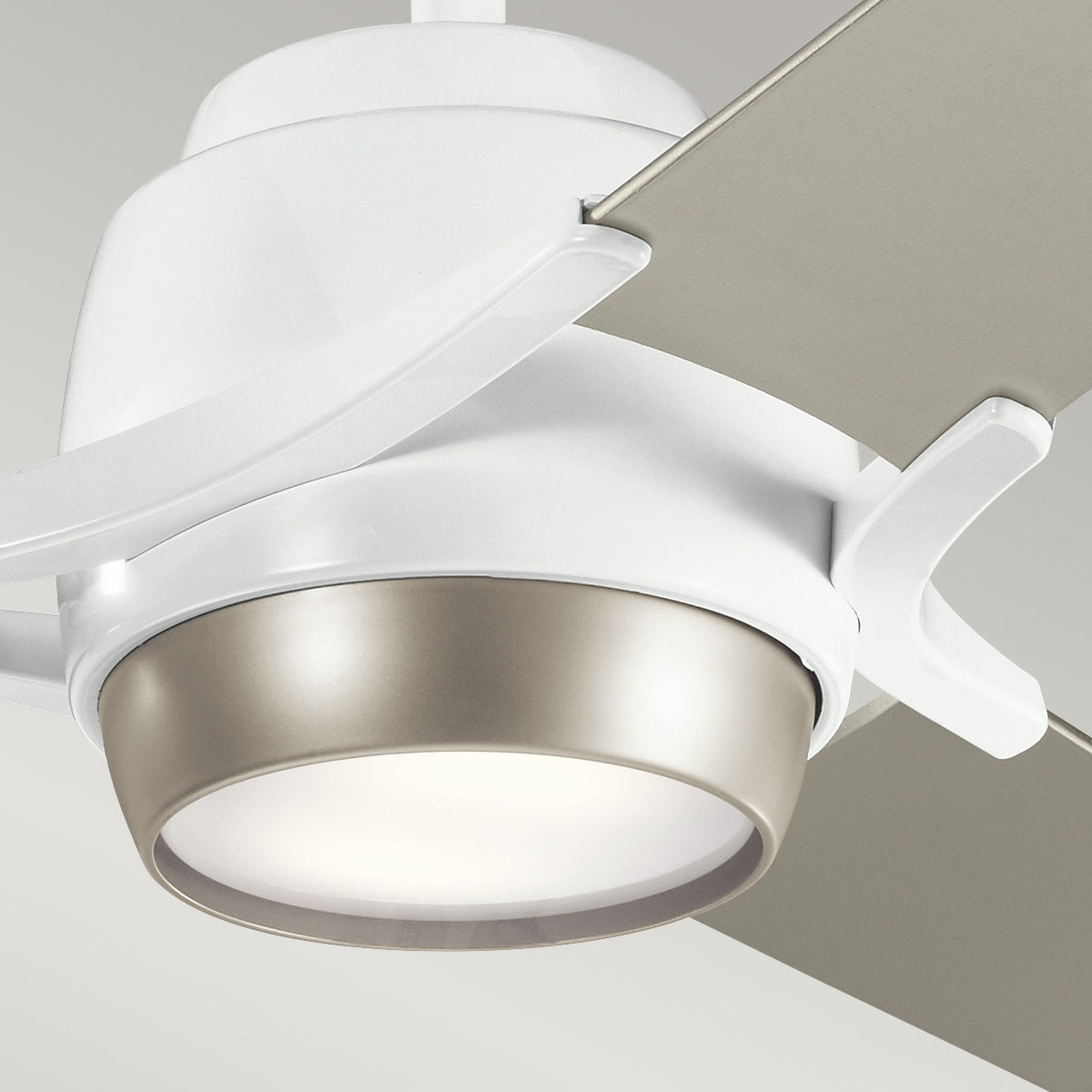 Kichler Zeus Indoor Ventilatoren Weiß – Detailansicht
