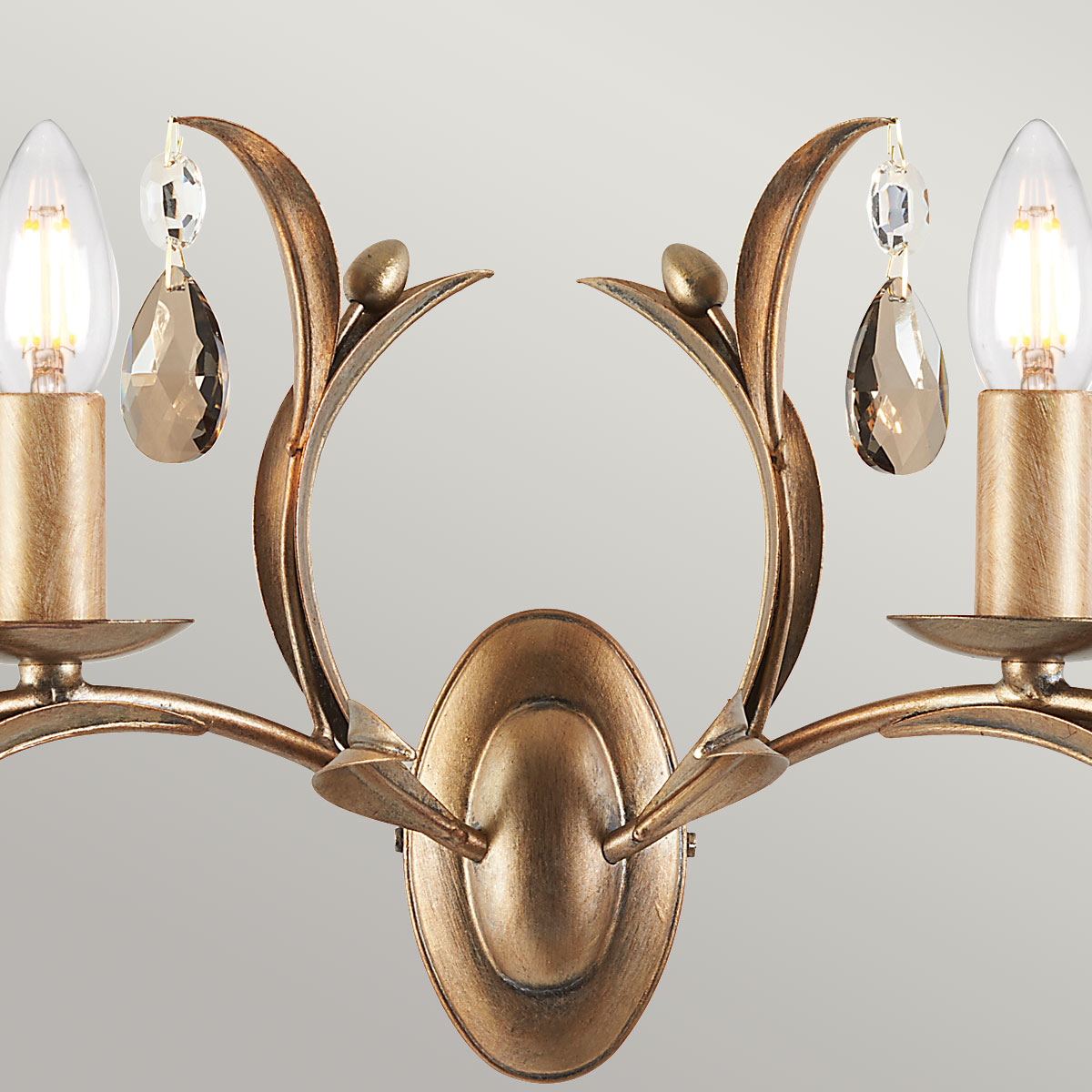 Elstead Lily Wandleuchte Bronze – Wohnambiente
