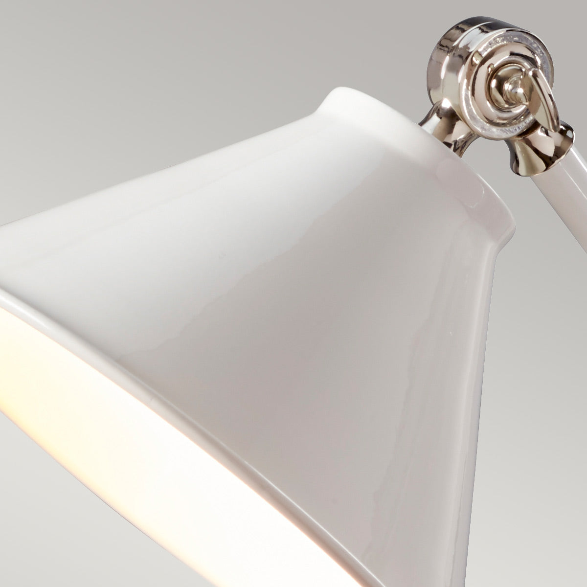Elstead Provence Tischlampe Weiß, Nickel – Wohnambiente