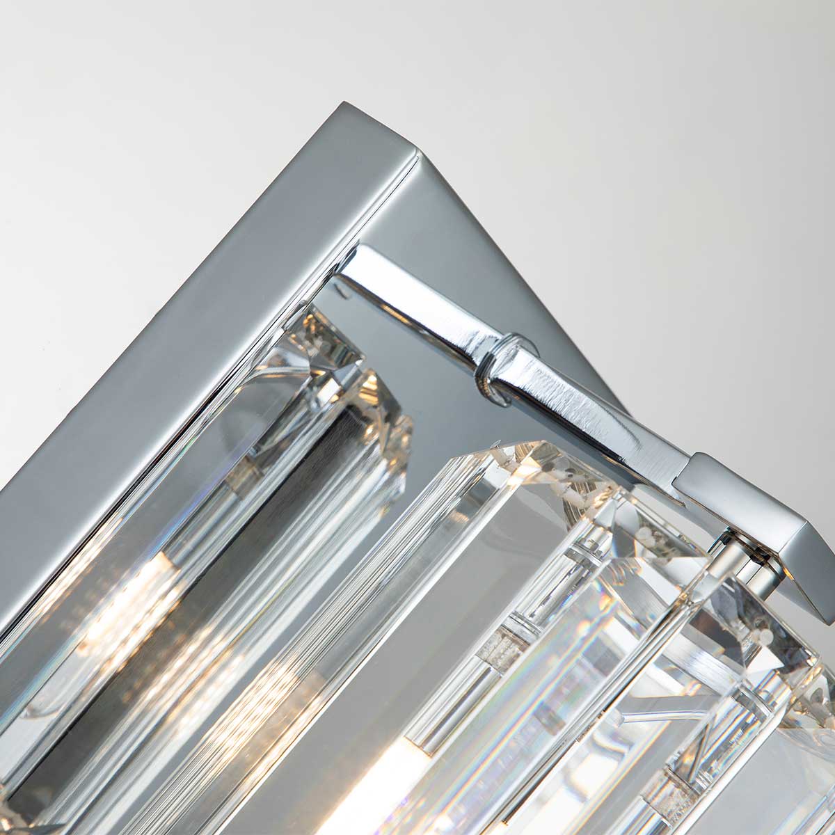 Quoizel Divine Wandleuchte Chrom – Detailansicht 3