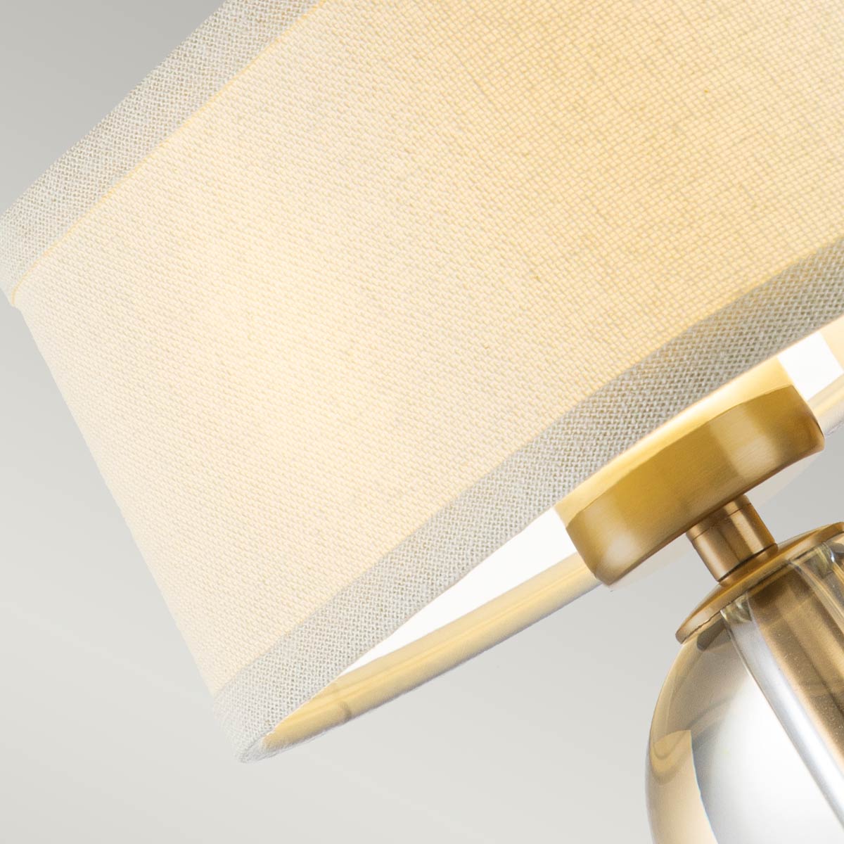 Quoizel Gotham Wandleuchte Messing – Detailansicht 2