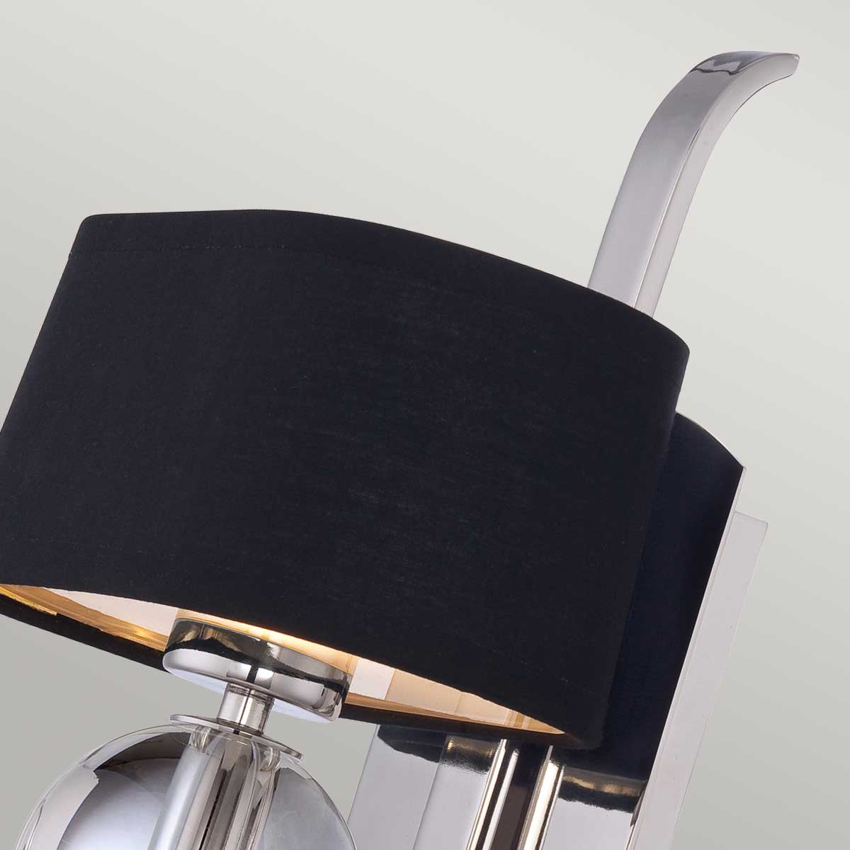 Quoizel Gotham Wandleuchte Silber – Detailansicht