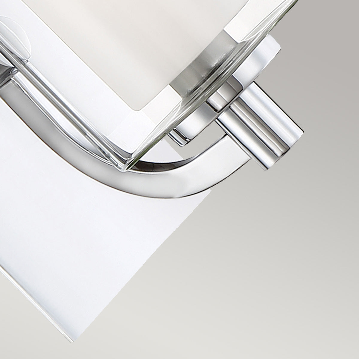 Quoizel Kolt Wandleuchte Chrom – Detailansicht
