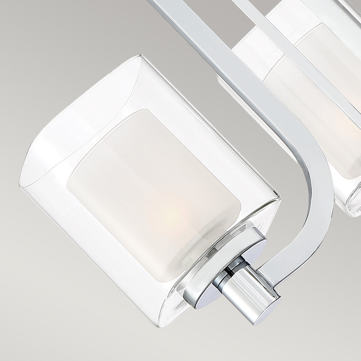 Quoizel Kolt Wandleuchte Chrom – Detailansicht